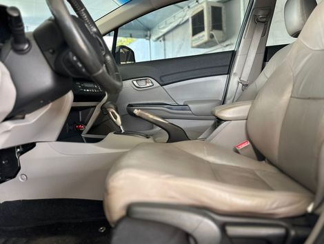 Honda Civic Sedan LXS 1.8/1.8 Flex 16V Aut. 4p