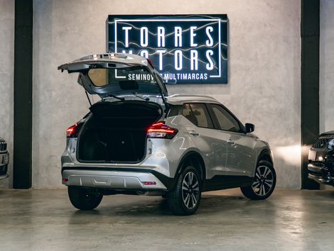 Nissan KICKS Play Sense 1.6 16V Flex Aut.