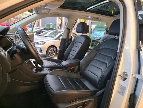 VolksWagen TIGUAN Allspac Comf 250 TSI 1.4 Flex