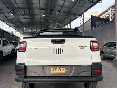 Fiat Strada Freedom 1.3 Flex 8V CD