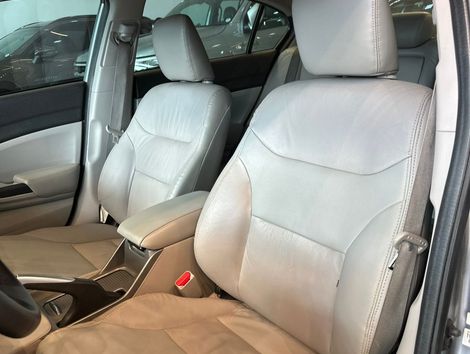 Honda Civic Sedan LXR 2.0 Flexone 16V Aut. 4p