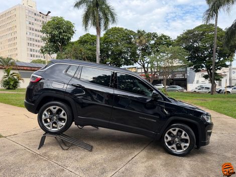 Jeep COMPASS LONGITUDE 2.0 4x2 Flex 16V Aut.
