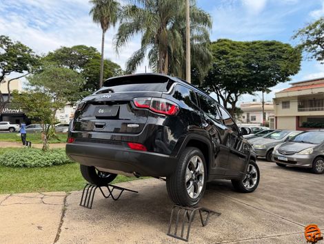 Jeep COMPASS LONGITUDE 2.0 4x2 Flex 16V Aut.