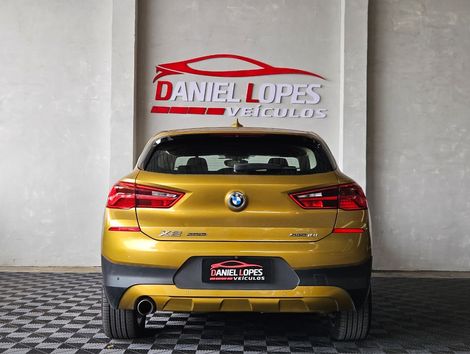 BMW X2 SDRIVE 18i 1.5 ActiveFlex 136cv Aut.