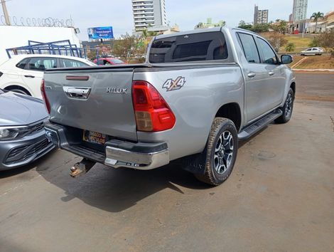 Toyota Hilux CD SR 4x4 2.8 TDI Diesel Aut.