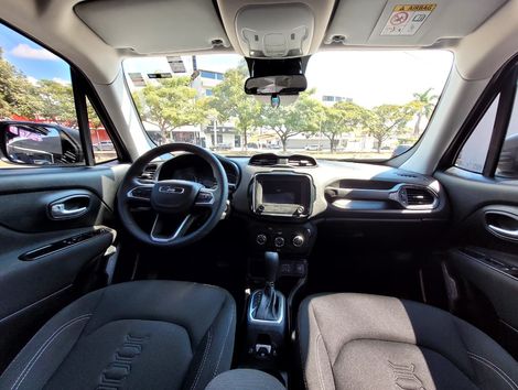 Jeep Renegade T270 1.3 TB 4x2 Flex Aut.