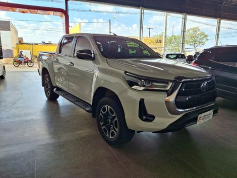 Toyota Hilux CD SRX 4x4 2.8 TDI 16V Diesel Aut.