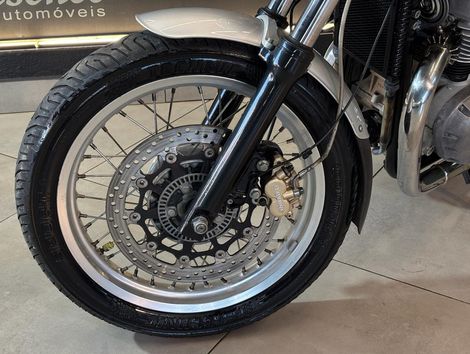 Royal Enfield Interceptor 650 Custom 
