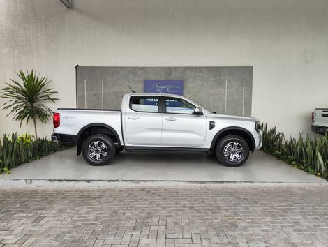 Ford Ranger XLT 3.0 V6 4x4 CD TB  Die. Aut.