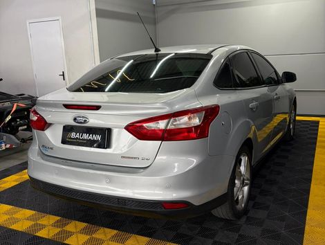 Ford Focus TITA/TITA Plus 2.0  Flex 5p Aut.