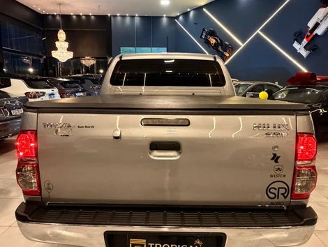 Toyota Hilux CD SRV D4-D 4x4 3.0 TDI Diesel Aut
