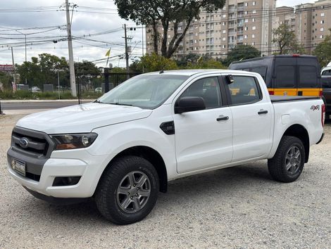 Ford Ranger XLS 2.2 4x4 CD Diesel Mec.
