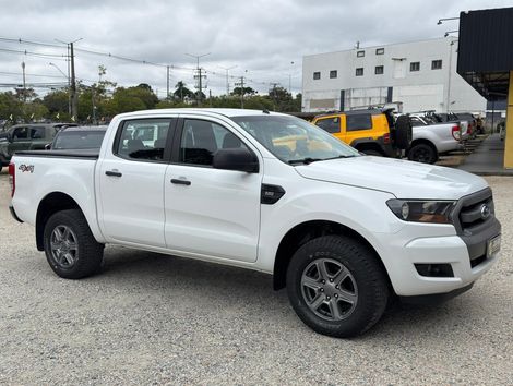 Ford Ranger XLS 2.2 4x4 CD Diesel Mec.