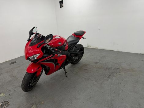 HONDA CBR 1000 RR Fireblade