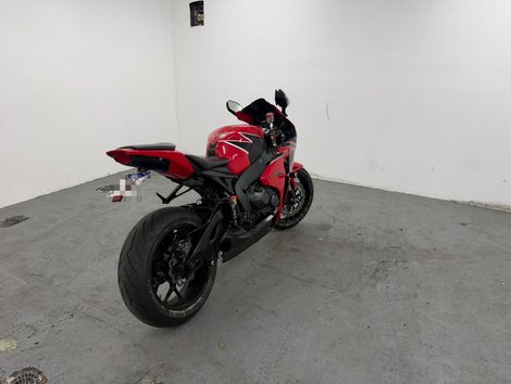 HONDA CBR 1000 RR Fireblade