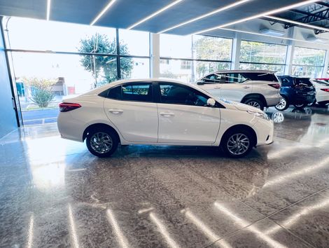 Toyota YARIS XS Sedan 1.5 Flex 16V 4p Aut.