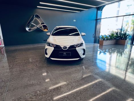 Toyota YARIS XS Sedan 1.5 Flex 16V 4p Aut.