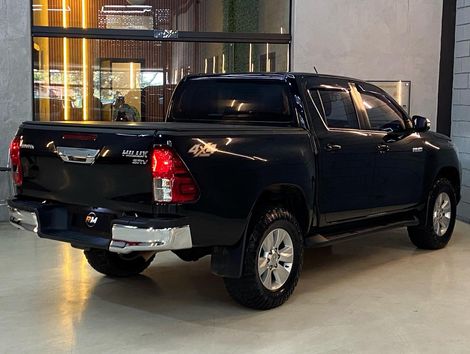 Toyota Hilux CD SRV 4x4 2.8 TDI Diesel Aut.