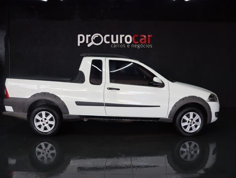 Fiat Strada Trekking 1.6 16V Flex CE