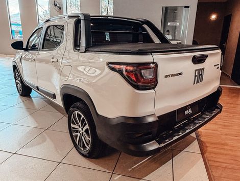 Fiat Strada Volcano 1.3 Flex 8V CD Aut.