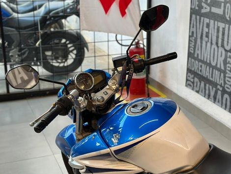 SUZUKI INAZUMA 250cc