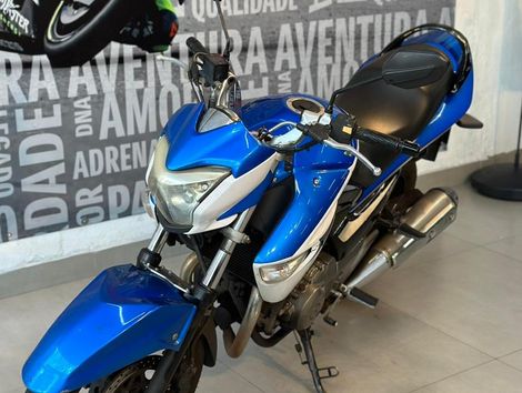 SUZUKI INAZUMA 250cc