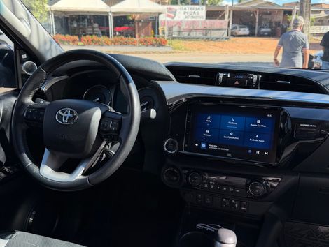 Toyota Hilux CD SRX 4x4 2.8 TDI 16V Diesel Aut.