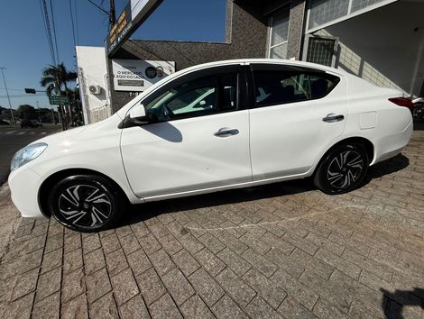 Nissan VERSA SV 1.6 16V Flex Fuel 4p Mec.