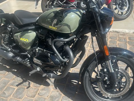 Royal Enfield Shotgun 650 Mid