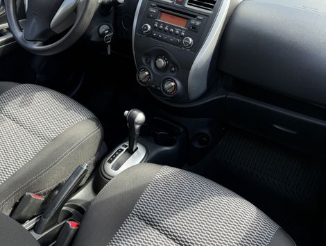 Nissan MARCH SV 1.6 16V FlexStart 5p Aut.