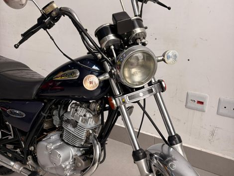 SUZUKI INTRUDER 125