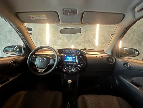 Toyota ETIOS X 1.3 Flex 16V 5p Mec.