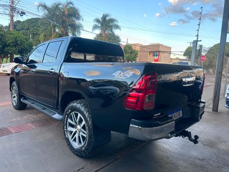 Toyota Hilux CD SRV 4x4 2.8 TDI Diesel Aut.