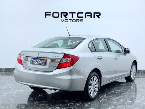 Honda Civic Sedan LXS 1.8/1.8 Flex 16V Aut. 4p