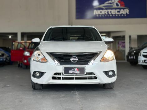 Nissan VERSA SL 1.6 16V FlexStart 4p Aut.