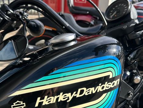 Harley XL 1200NS SPORTSTER IRON