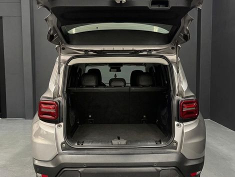 Jeep Renegade Long. T270 1.3 TB 4x2 Flex Aut.