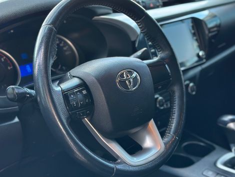 Toyota Hilux CD SR 4x4 2.8 TDI Diesel Aut.