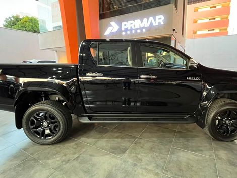 Toyota Hilux CD SRX Plus 4x4 2.8 TDI Die. Aut.