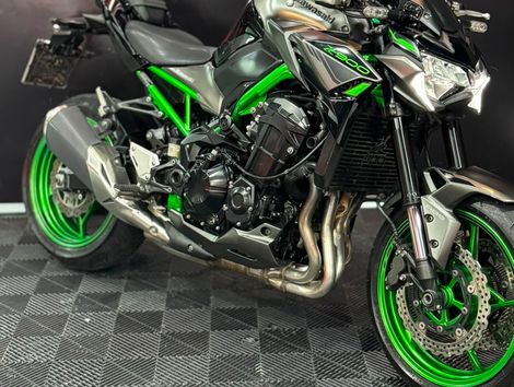 KAWASAKI Z 900