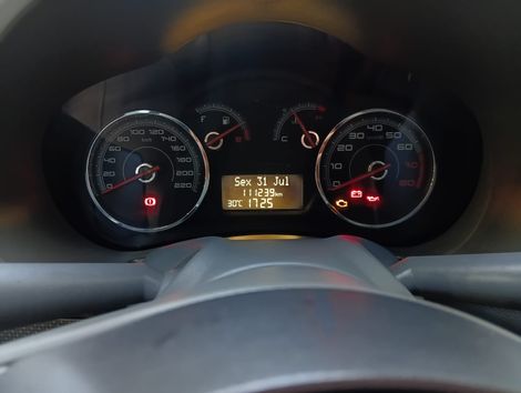 Fiat Palio ESSENCE 1.6 Flex 16V 5p