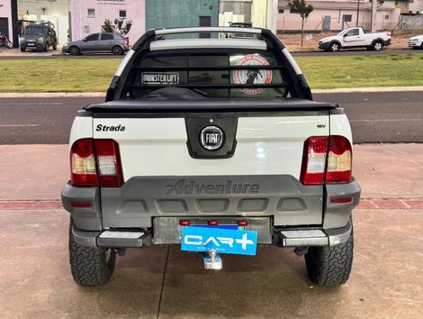 Fiat Strada Adventure 1.8/ 1.8 LOCKER Flex CE