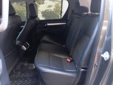 Toyota Hilux CD SRX 4x4 2.8 TDI 16V Diesel Aut.