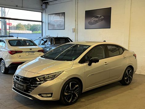 Nissan VERSA Advance 1.6 16V Flex Aut.