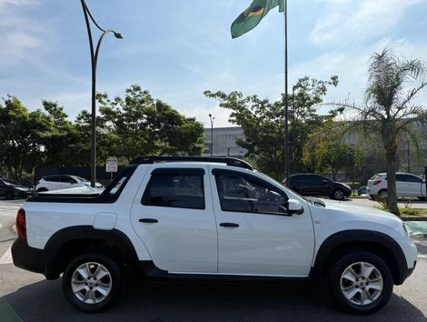 Renault DUSTER OROCH Expression 1.6 Flex 16V Mec