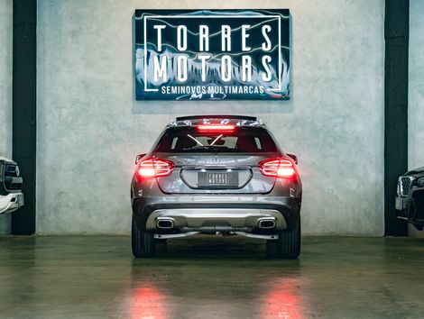 Mercedes GLA 200 Enduro 1.6 TB 16V Flex Aut.
