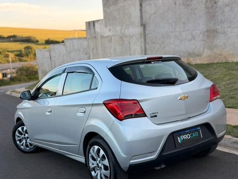 Chevrolet ONIX HATCH LT 1.0 8V FlexPower 5p Mec.