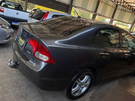 Honda Civic Sedan EXS 1.8/1.8 Flex 16V Aut. 4p