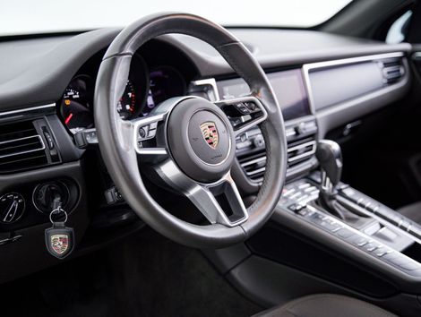 Porsche Macan 2.0 Turbo
