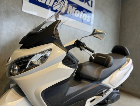 DAFRA MAXSYM 400i